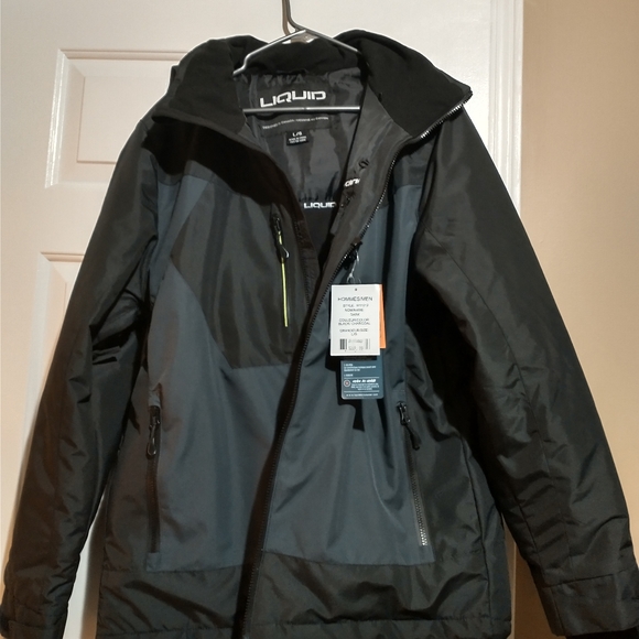 Snowboarding jacket - Picture 1 of 4